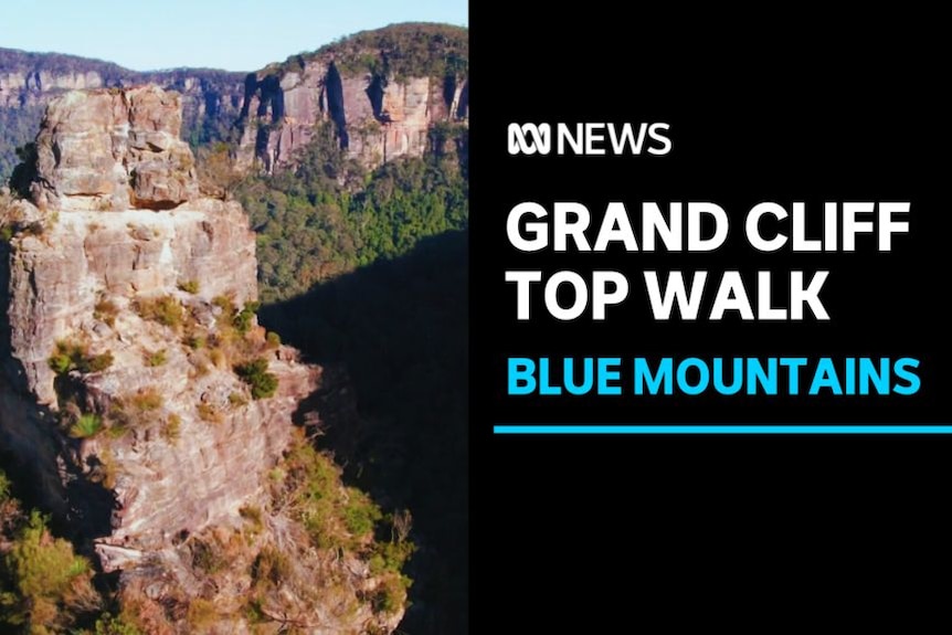 Grand Cliff Top Walk, Blue Mountains: Three sisters photographed in the daylight.
