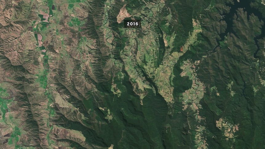 Satellite imagery of Lamington National Park