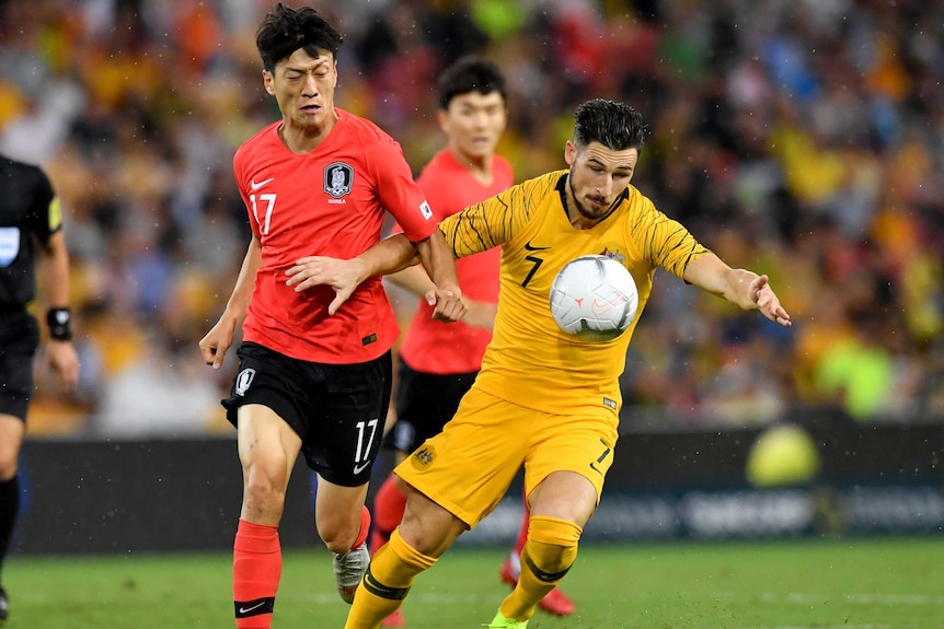 Mathew Leckie with the ball against South Korea