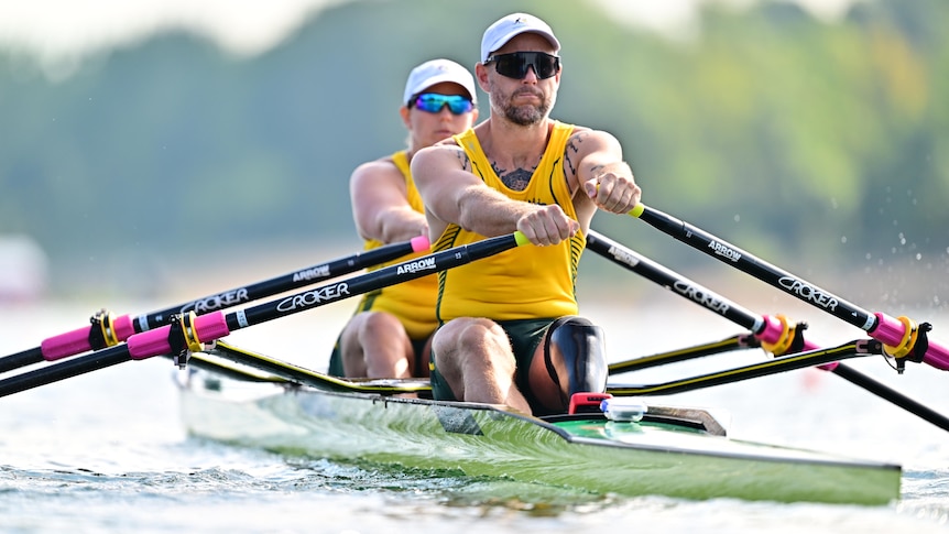 Two Australian rowers competing at the world titles in Belgrade