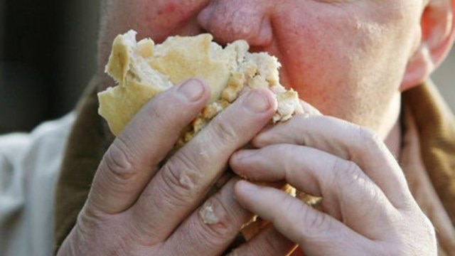 Unhealthy eating (Photo: Five Hundred Pound Peep blog)