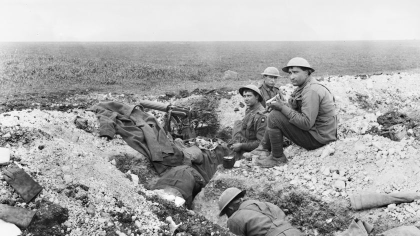 Meal time at a machine gun post of the 5th Australian Machine Gun Battalion on Hill 104, Villers-Bretonneux, France, 26 April 1918