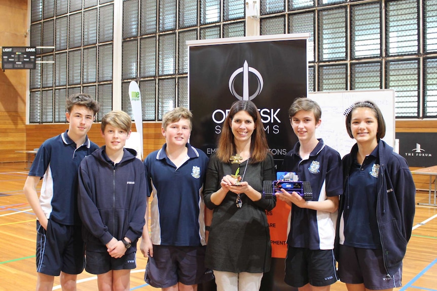 West Wallsend High School has taken out the inaugural Mars Rover Challenge.
