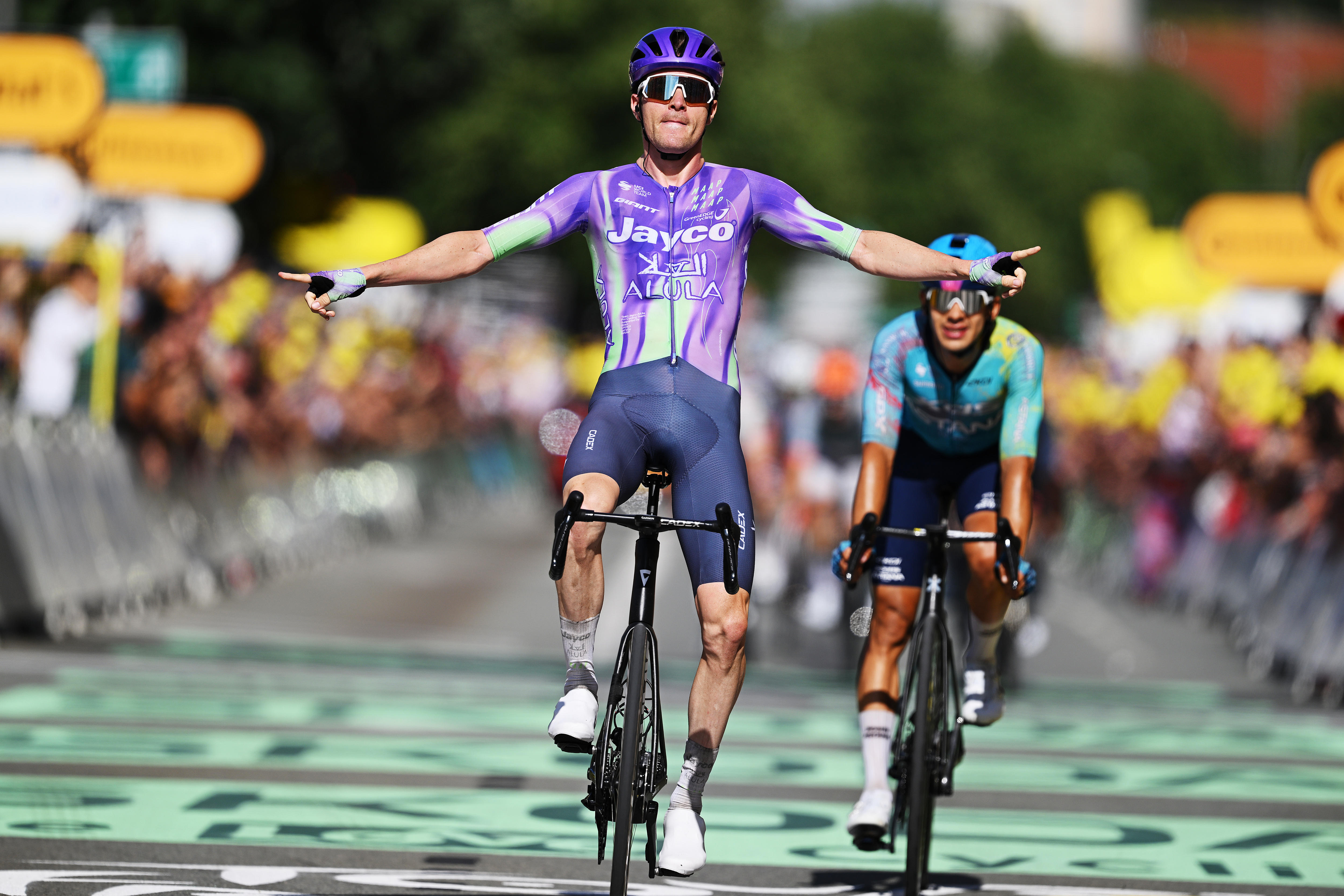 Mauro Schmid Wins Tour de France Stage, Pogačar Keeps Lead