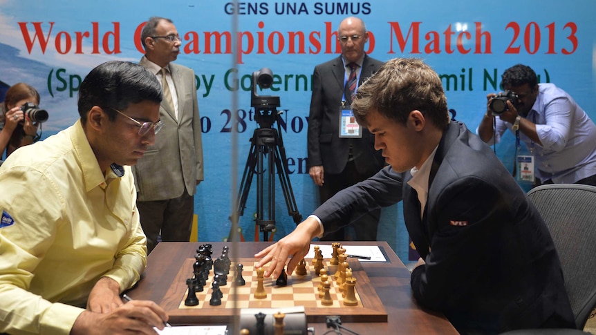 Norway's Carlsen dethrones Anand to win world chess title