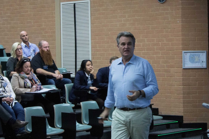 Demographer Bernard Salt addresses the Futures Forum in Kalgoorlie-Boulder.