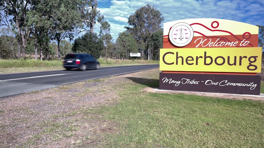 The wlecome to Cherbourg sign. 