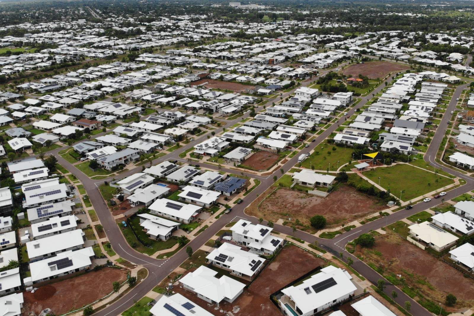 Darwin's rising property values attracting investors, putting pressure