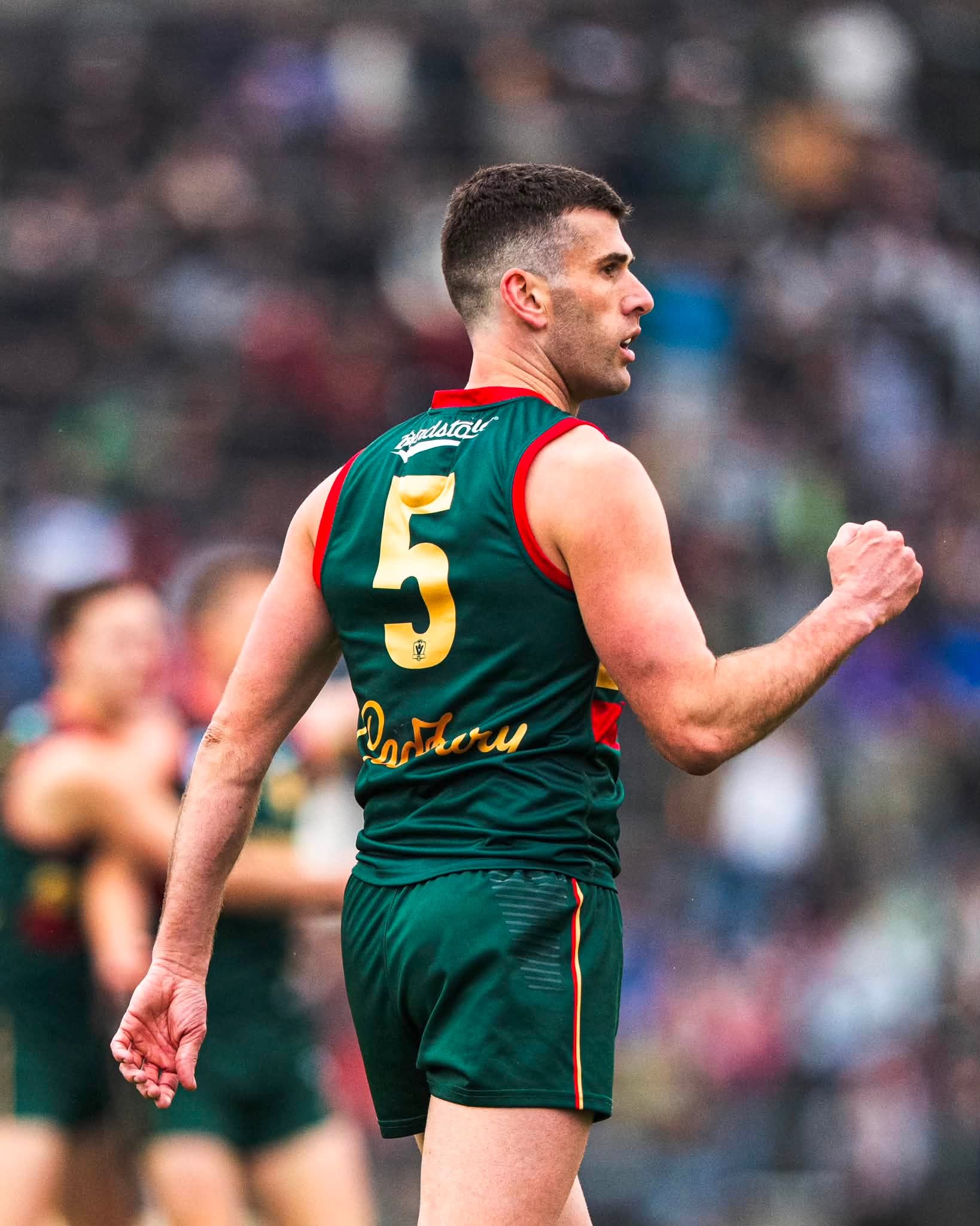 Tasmania Devils' inaugural VFL captain axed after pub incident