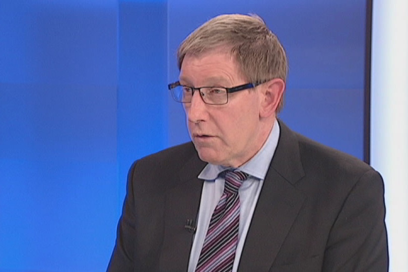 Dr Bruce Flegg