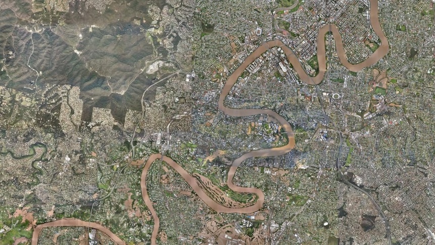 An aerial photo shows the flooded Brisbane River in 2011.