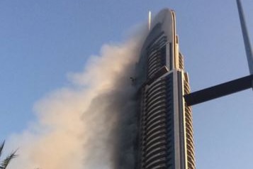 Dubai fire still burning