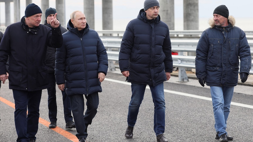 Putin on bridge in Crimea