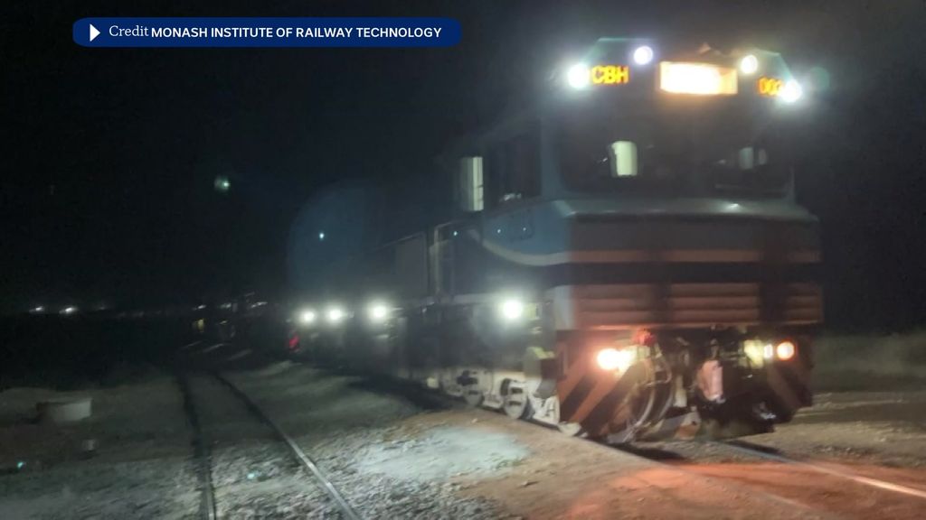 Researchers examine flashing train lights to improve visibility at ...