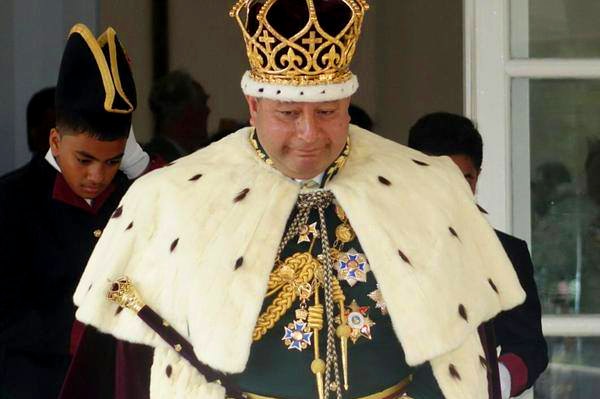 Tonga's new king leaves the Centenary Church