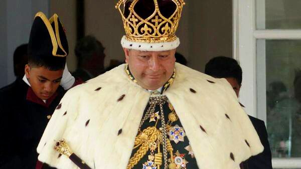 Tonga's new king leaves the Centenary Church