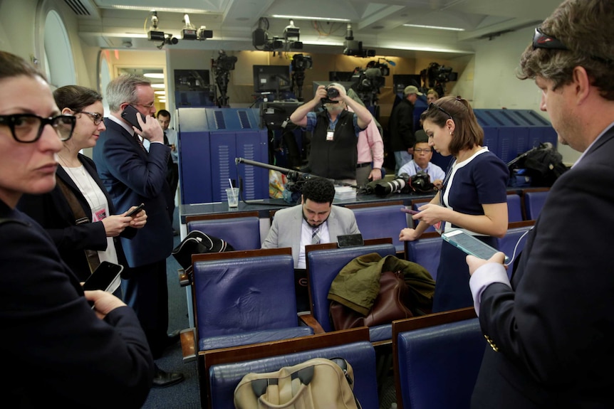 Reporters were visibly perplexed by the situation that unfolded in the briefing room.