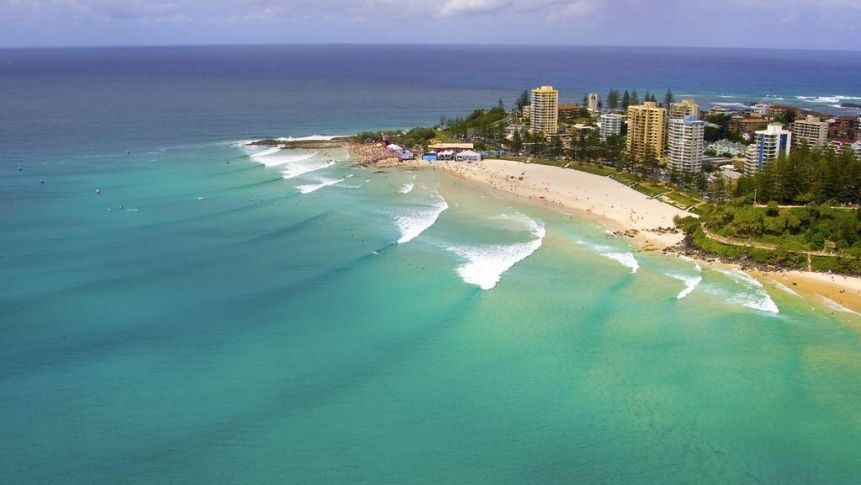 Comment le pompage du sable a contribué à façonner la Superbank de Gold Coast, l’un des spots de surf les plus célèbres d’Australie