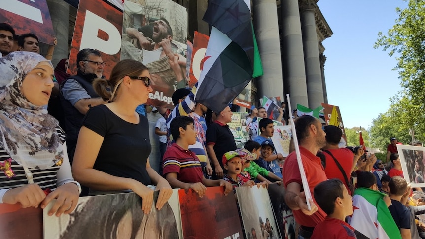 Protesters call for greater intake of Syrian refugees at Adelaide protest