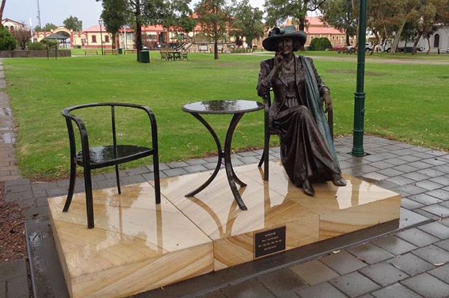 Statue commemorates former Port Augusta mayor Joy Baluch