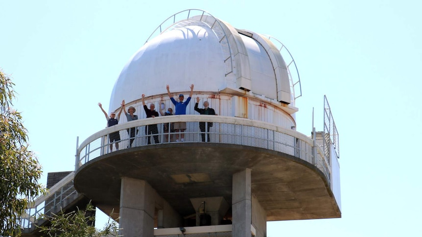 Volunteers at the Perth Observatory