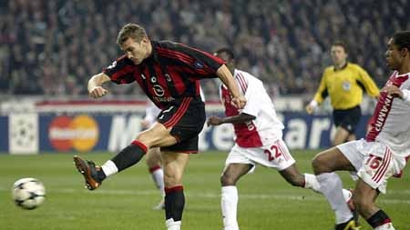 Andriy Shevchenko of AC Milan SCORES