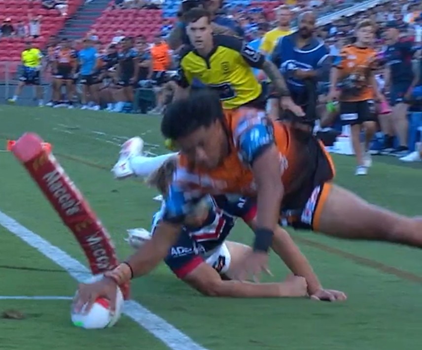 Tiger scores stunning try in trial, Bulldog in doubt for Vegas opener