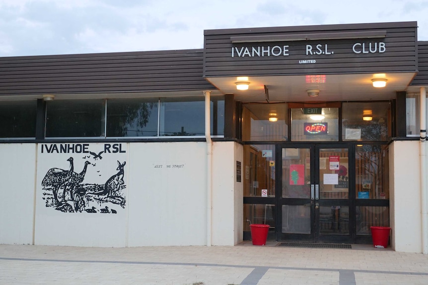 The entrance to the Ivanhoe RSL in New South Wales.