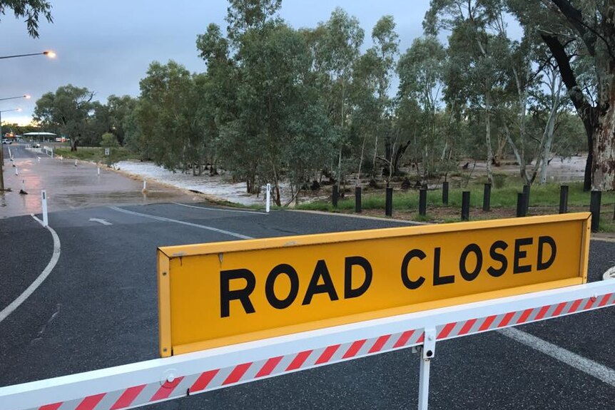 Palm Circuit Causeway closed due to flooding.