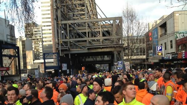 Construction workers rally at a building site on Lonsdale Street in Melbourne's CBD.