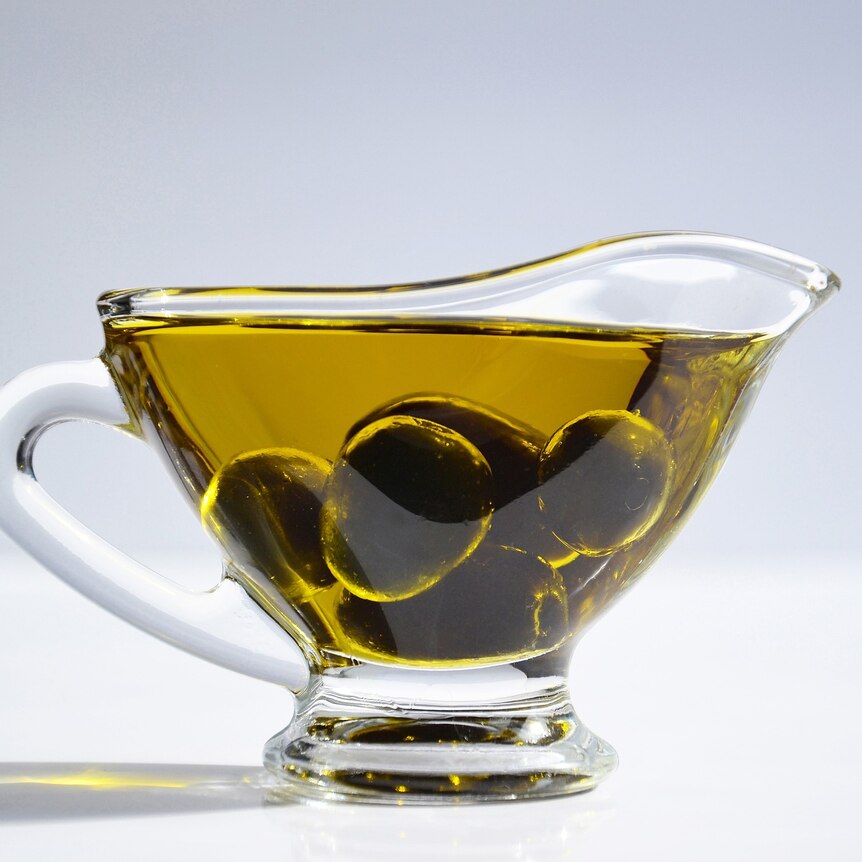 Olive Oil (Mareefe from Pixabay)