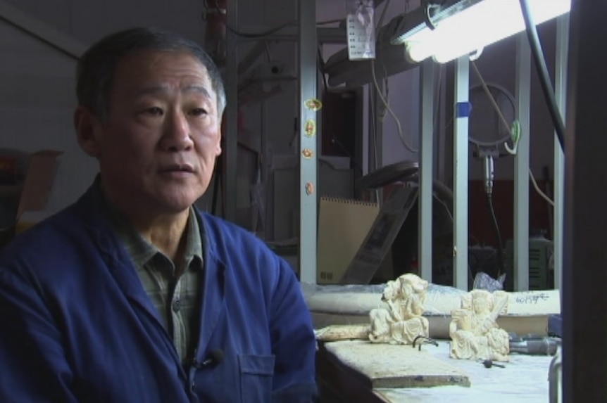 Luan Yanjun, master ivory carver at the Beijing Ivory Carving Factory, March 2017