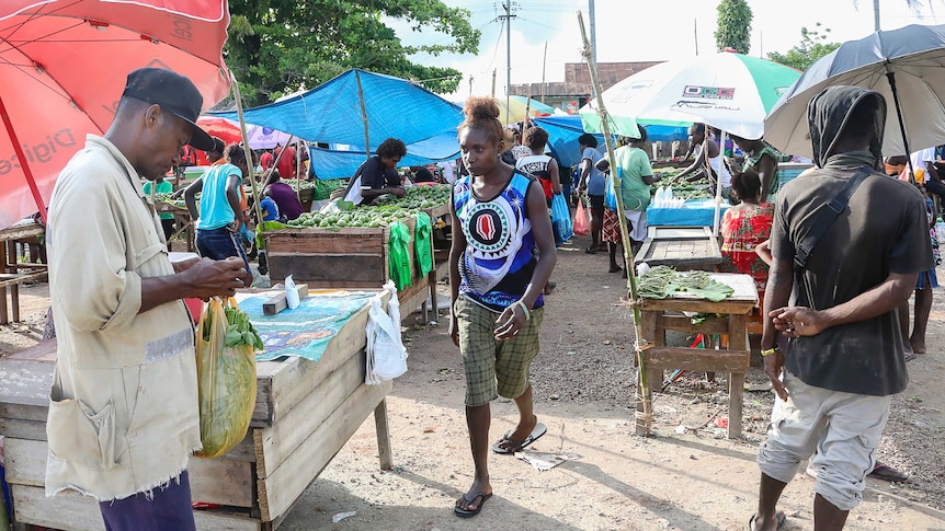 A woman wearing a shirt with the Bougainville flag in the capital Buka ahead of the historic independence vote.