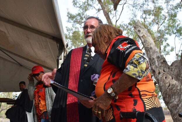 Justice John Mansfield and traditional owner Fay Nicholls