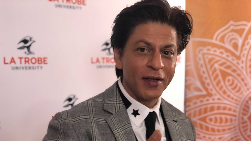 Shah Rukh Khan receives doctorate at Lat Trobe University.