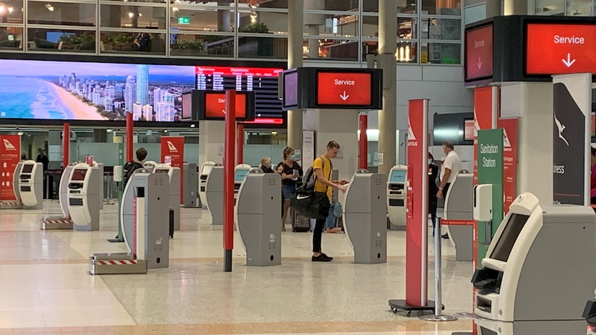 Brisbane Domestic Airport Qantas departures