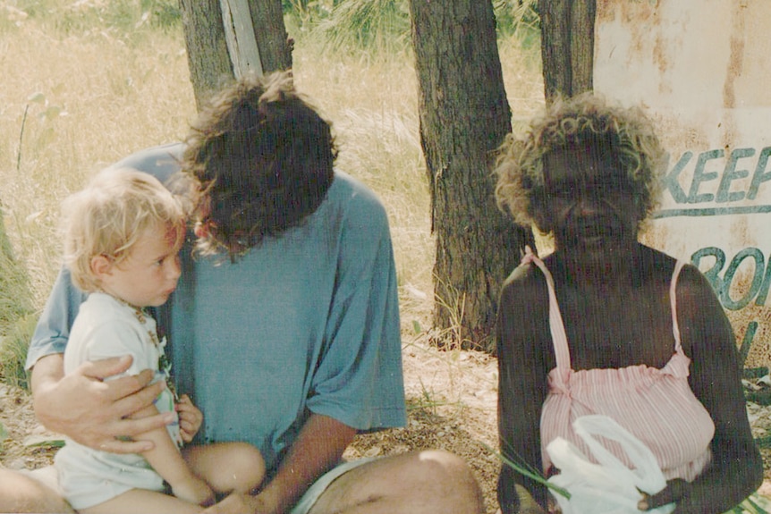 Nicholas Evans, his daughter Olwen, and May Moodoonuthi.