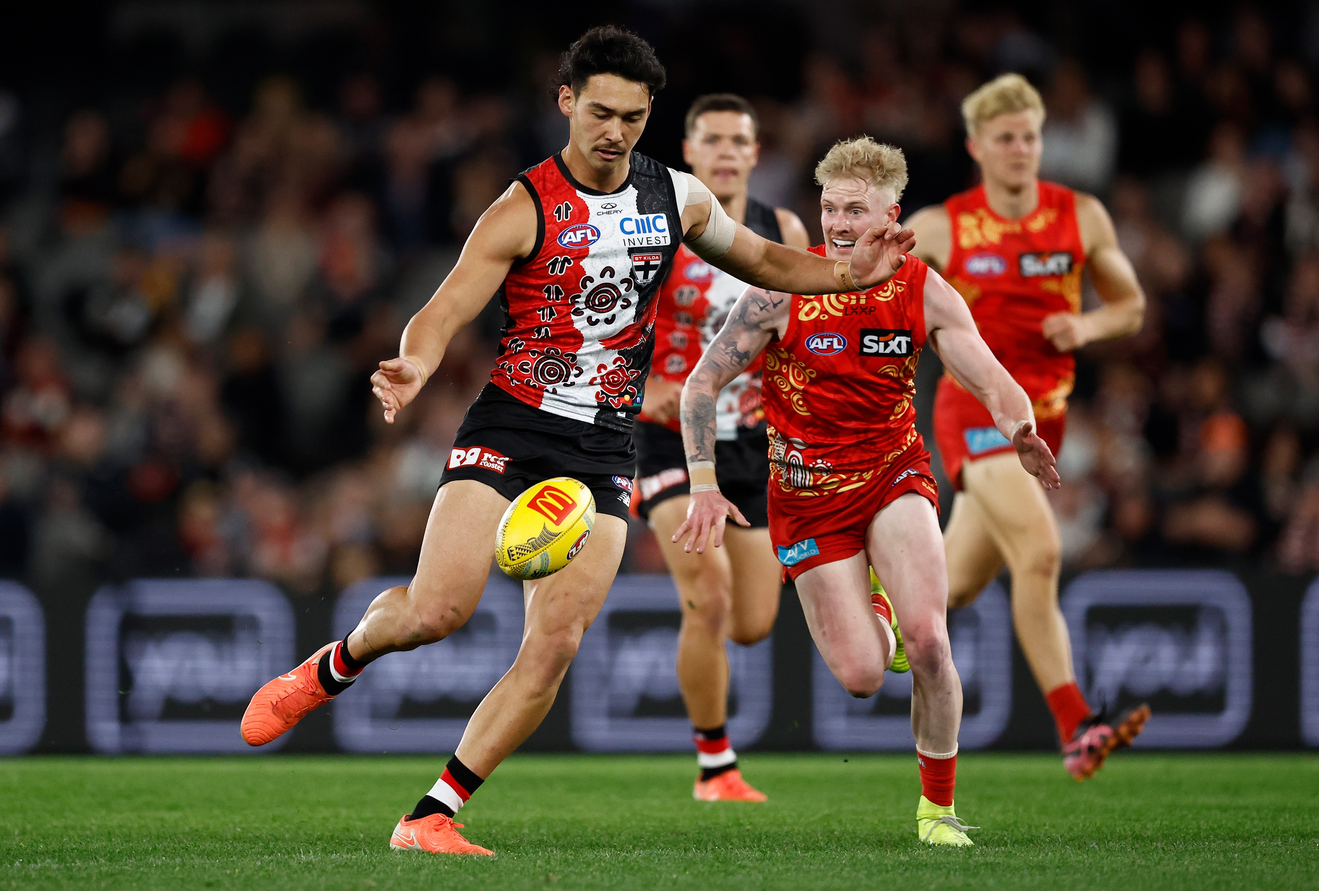 Live: Saints, Suns kick off Round 24 at Docklands