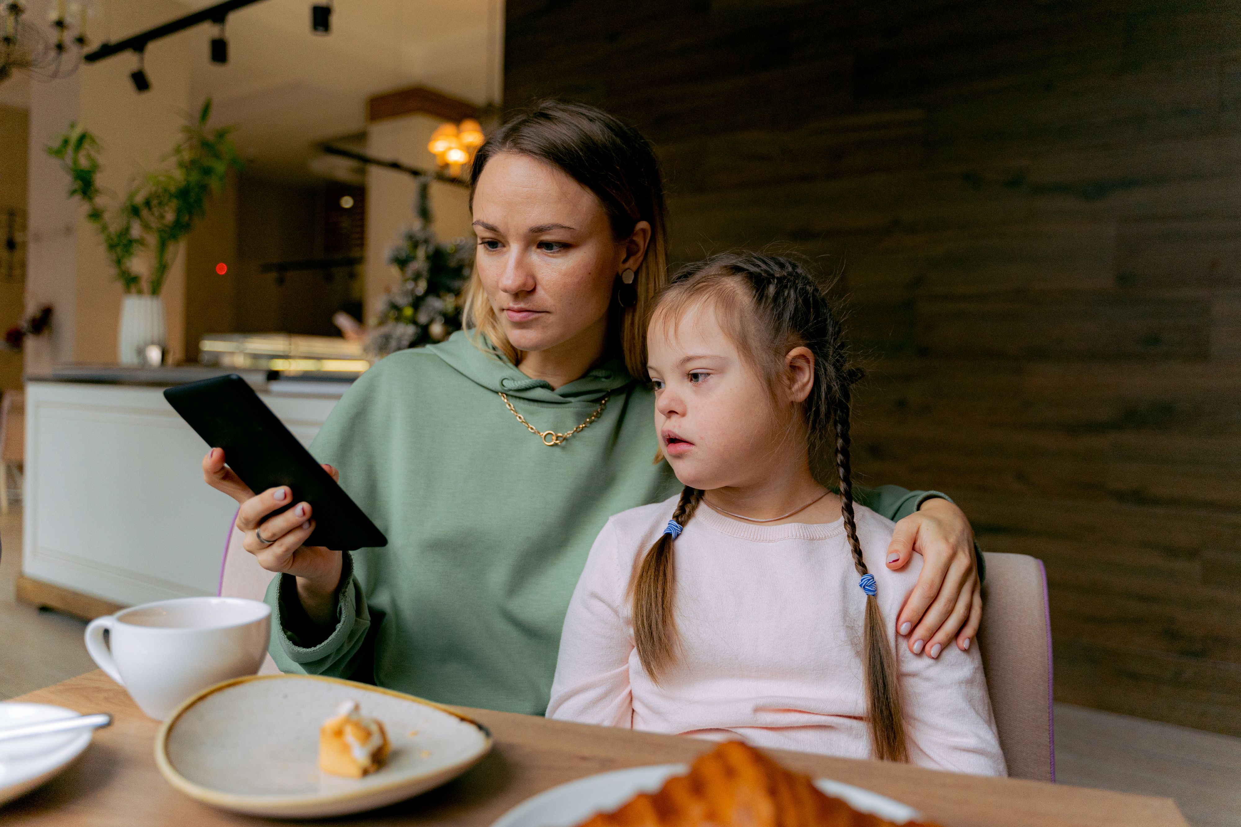How Libby Trickett is talking to her kids about the ultra-thinness trend