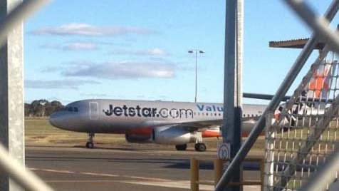 Jetstar plane at Kalgoorlie