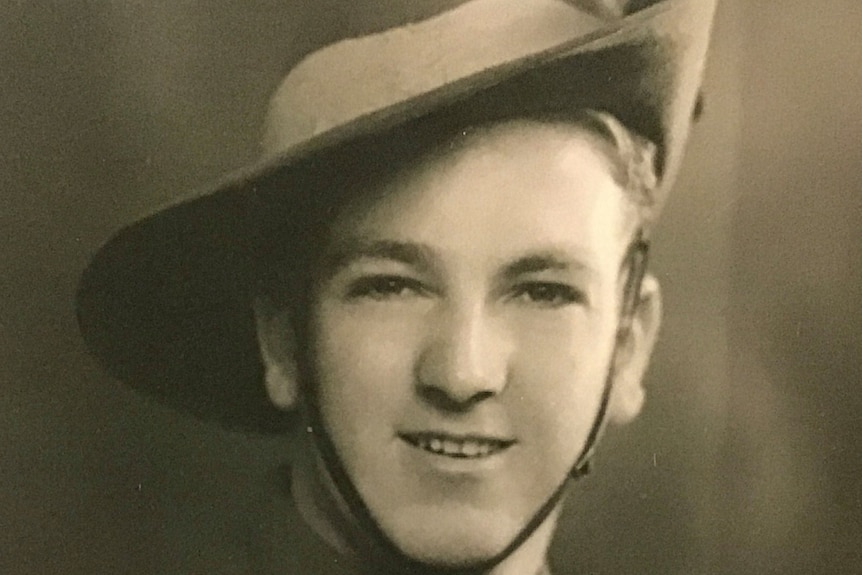 Sepia photo of soldier in a slouch hat