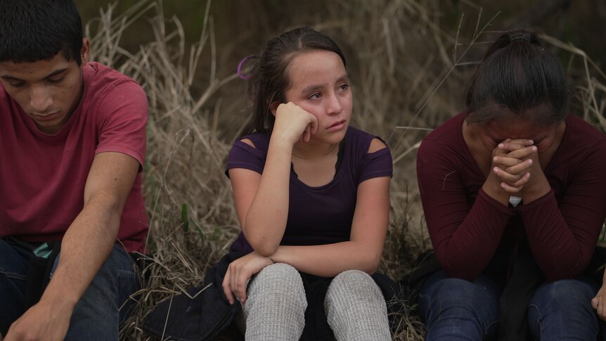 10-year-old Jessica crossed the Rio Grande River without her parents
