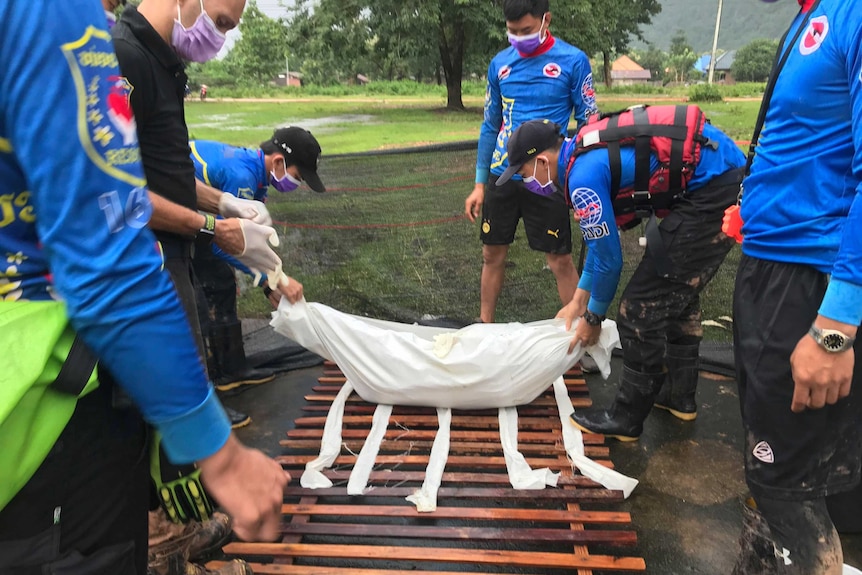 Laos dam collapse: authorities recover dead