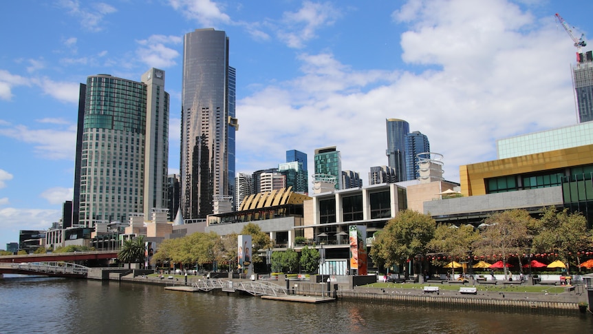 Crown Casino in Melbourne fined $1 million over junket operations   