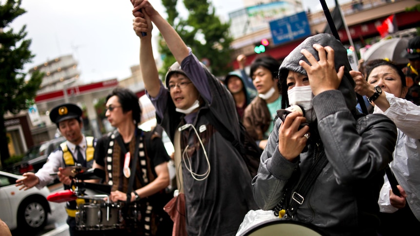 Residents of Suginami celebrate the shutdown of Japan's last nuclear power reactor.