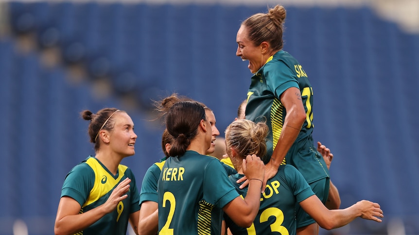 Matildas enregistre une victoire historique 4-0 sur le numéro deux mondial la Suède à Melbourne
