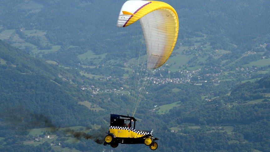 A paraglider competes in the 40th edition of the Icare Cup.