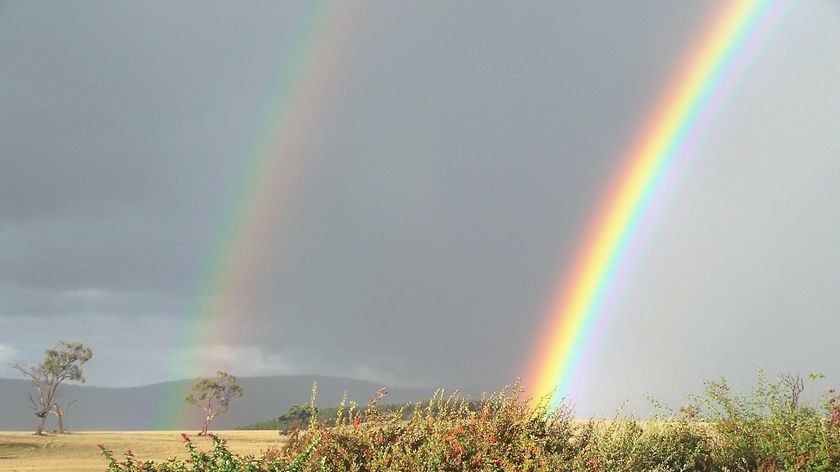 Tasmania's tourism industry and the group Rainbow Communities Tasmania have developed criteria for the use of signs welcoming lesbian, gay, bisexual, transsexual and intersex tourists.