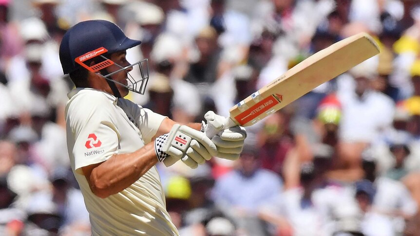 England's Alastair Cook hooks the ball at the MCG on day two of the fourth Ashes Test.