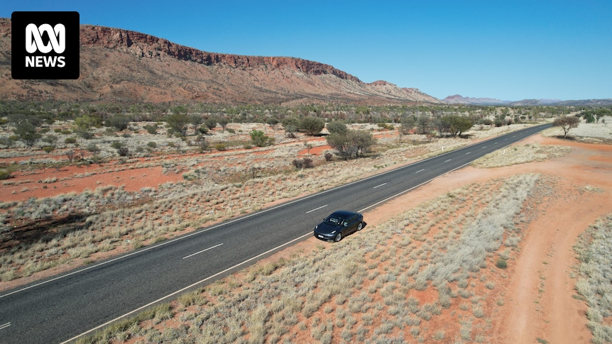 More EV drivers embracing outback roads amid plan to expand Queensland's charger network